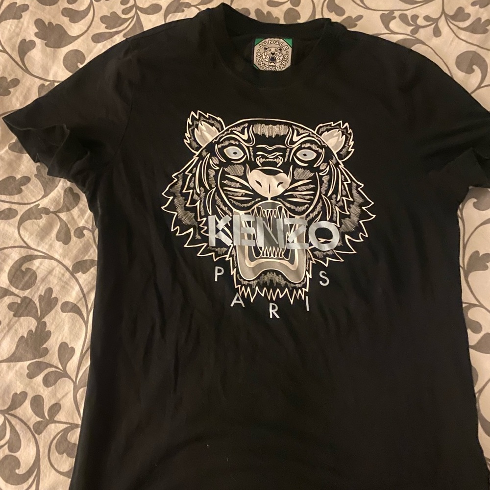 Kenzo black women’s t shirt size small